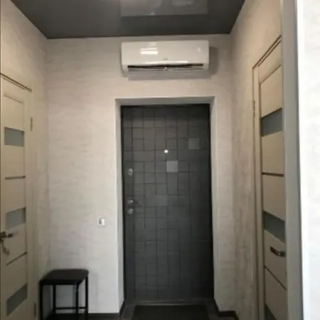 Apartment Апартаменти Під Обстрілами